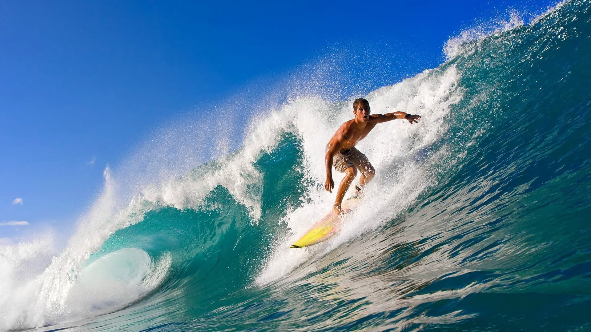 全黑队通过高压防守与迅速反击，将比赛节奏掌控在手中，全黑队战舞